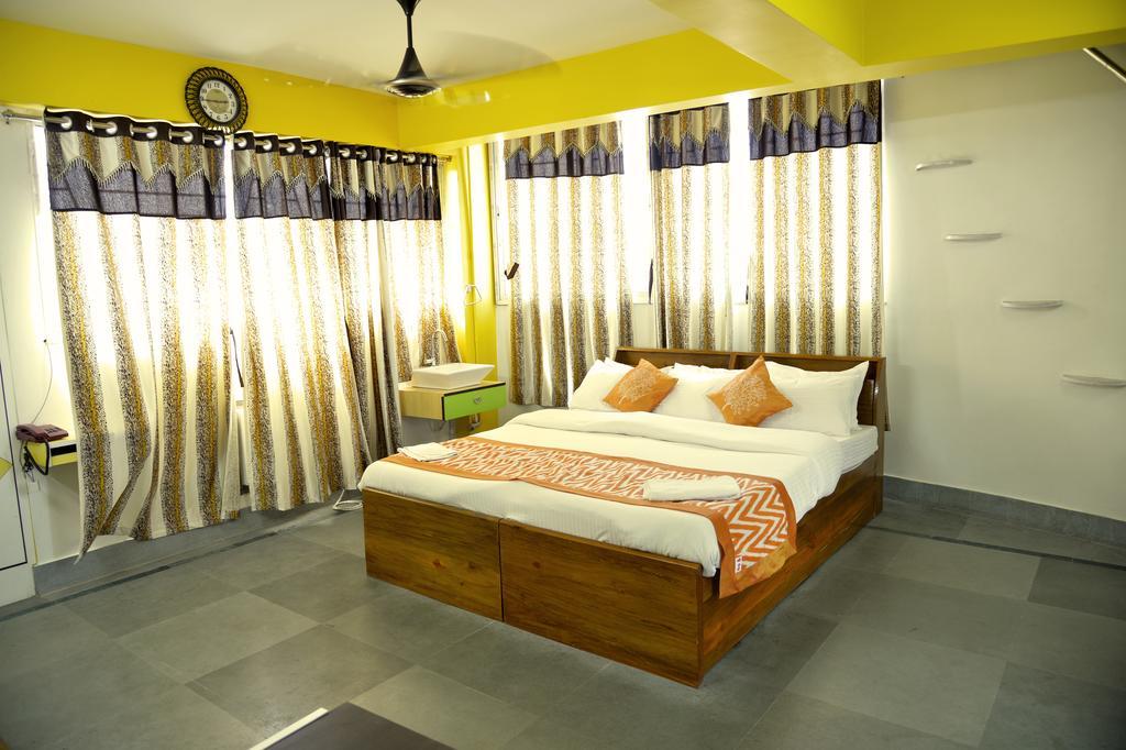 Ghosh Villa Guest House Колката Екстер'єр фото