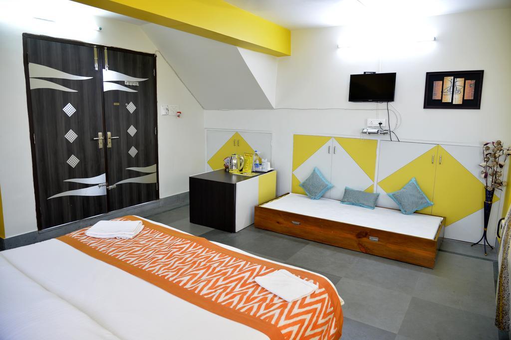 Ghosh Villa Guest House Колката Екстер'єр фото